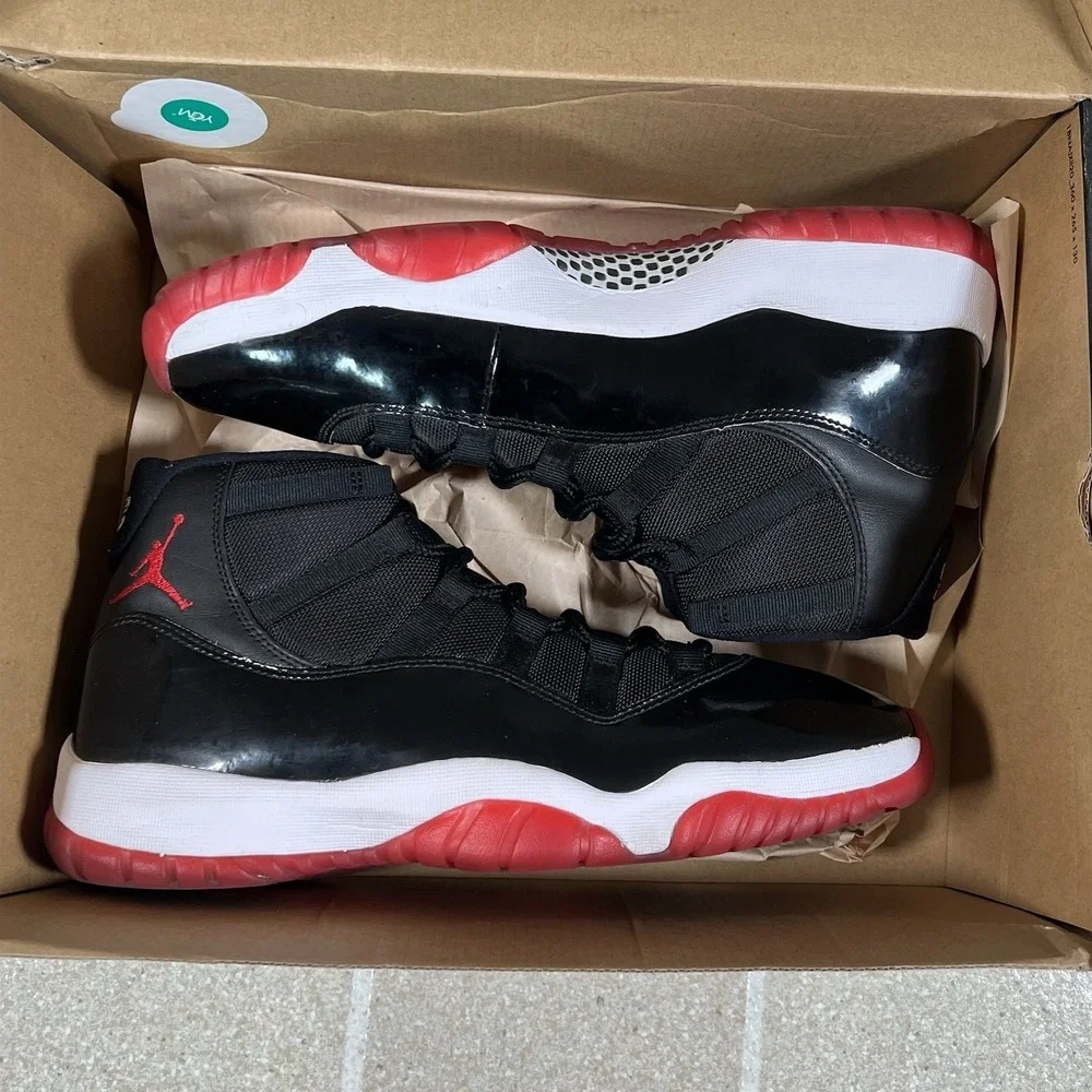 Jordan 11 Retro High Bred 2019 Size 11 Pre-Owned 378037-061 Black Red - Picture 10 of 10